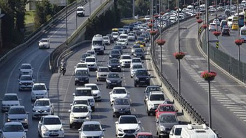 İstanbul'da bu yolar trafiğe kapatılacak