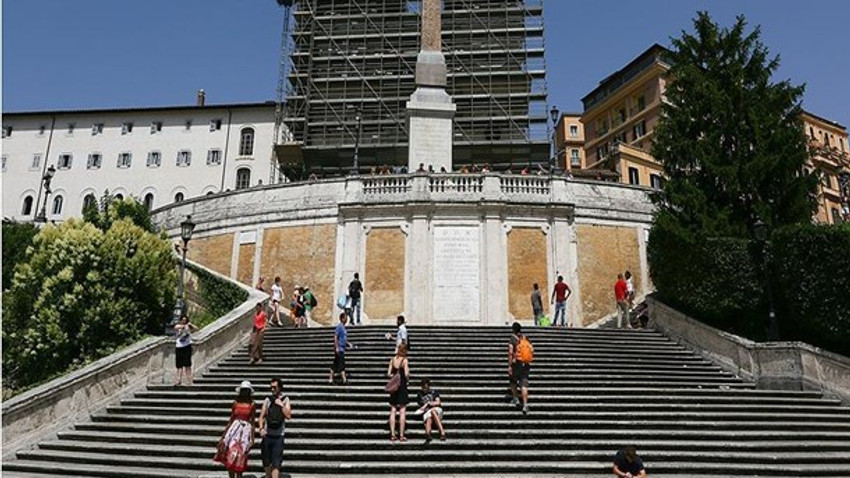 Roma’nın İspanyol Merdivenleri yeniden açılıyor