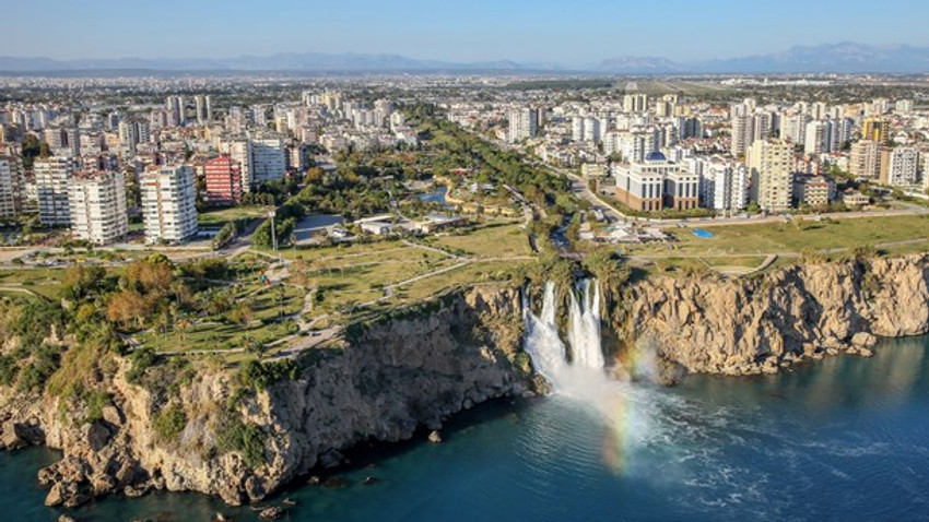 Büyükşehirden Konyaaltı Beach Park'ta 29 yıllığına işletme ihalesi!