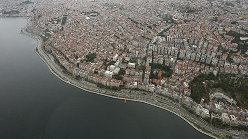 Avrupa'ya açılmak isteyen yatırımcının yolu İzmir'e düşüyor