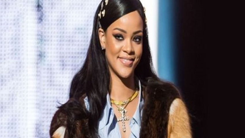 Rihanna milyonluk yeni yuvasına kavuştu