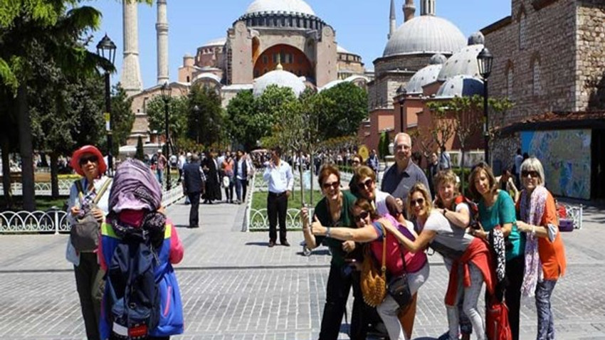 İstanbul'a bu yıl kaç turist geldi?