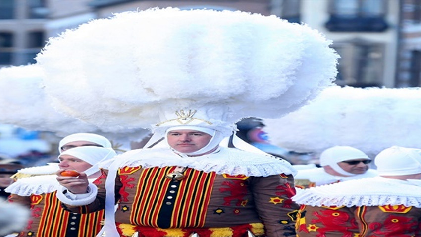Belçika'da "Binche Karnavalı" kutlandı