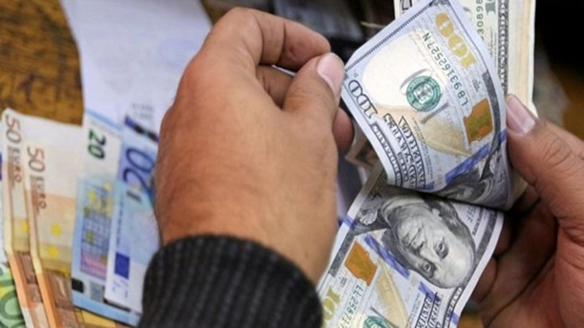 İran, döviz işlemlerinde dolar yerine euro kullanacak