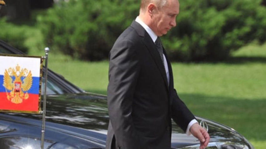 Putin, zırhlısını internet sitesinden satıyor