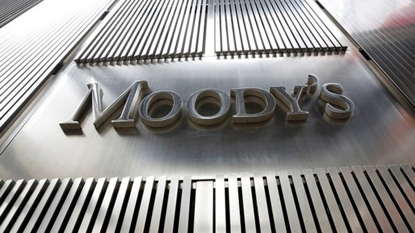 Moody's, büyüme beklentisini düşürdü