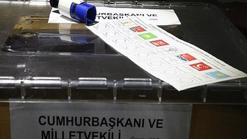 AK Parti mecliste çoğunluğu kayıp mı edecek?