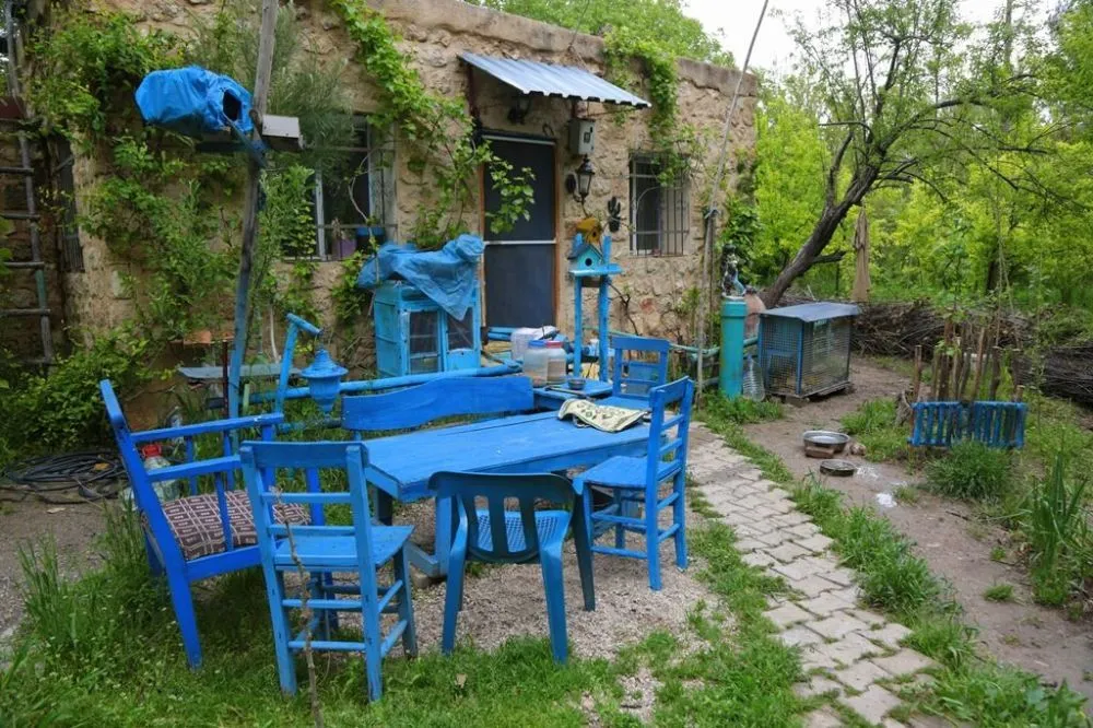 Şehirden kaçtı, hayalindeki evi Mardin'e yaptı