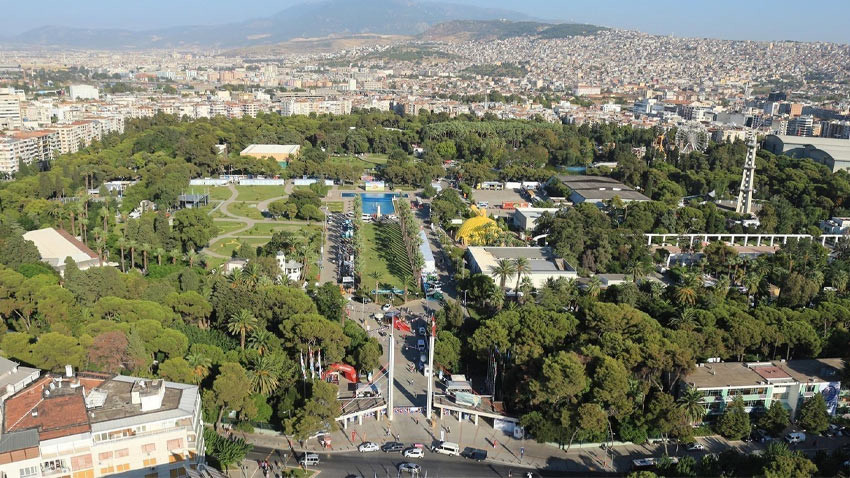Milletvekilinden öneri: İzmir Kültürpark millet bahçesi olsun!