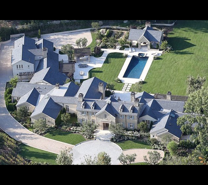 Kim Kardasihan'dan eşine 20 milyon dolarlık hediye - Sayfa 3