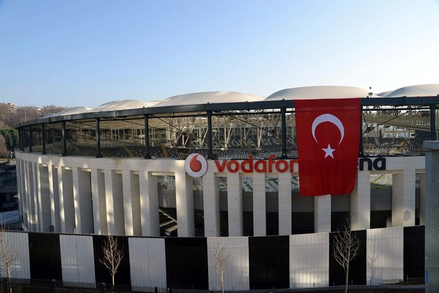 Vodafone Arena Türk bayraklarıyla donatıldı! - Sayfa 1