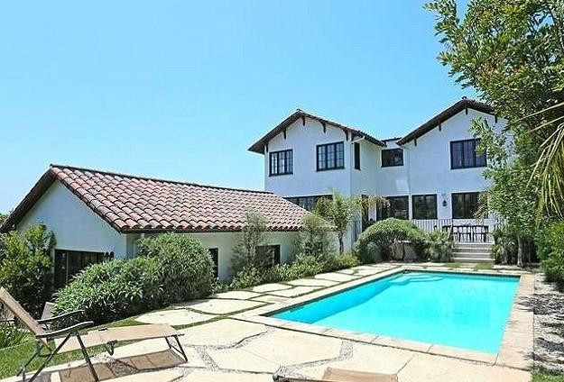 Yeni hayata yeni ev! Ünlü oyuncu evini sattı! - Sayfa 3