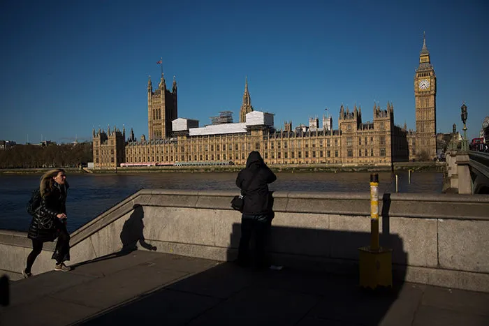 Londra'nın eşsiz saat kulesi bakıma alınıyor!