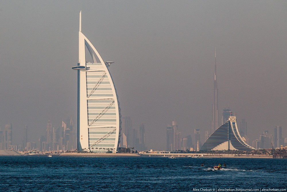 Dubai'nin 7 yıldızlı 'yelken oteli' görenleri büyülüyor - Sayfa 1