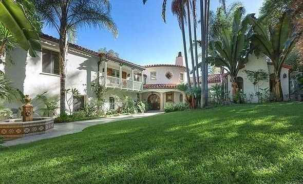 Eski model Tyra Bank lüks malikanesini sattı - Sayfa 4