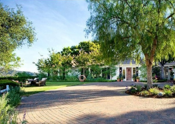 Ödüllü müzisyen Adam Levine'in evi satılıyor - Sayfa 4