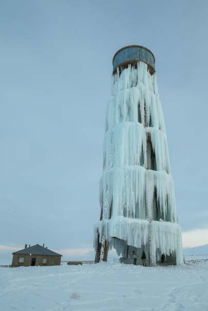Van'da su deposu buz kulesine dönüştü - Sayfa 2