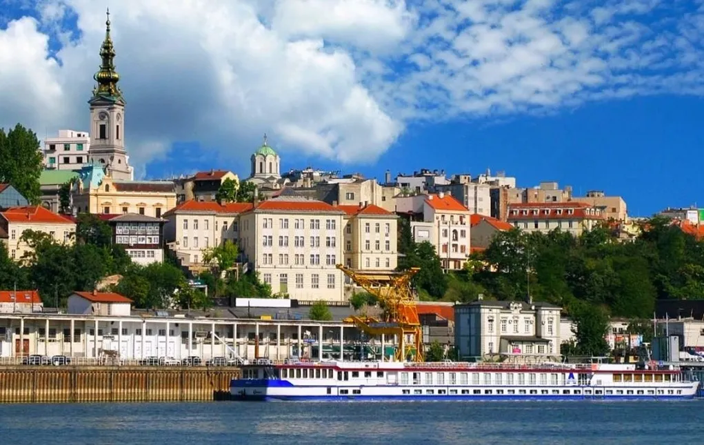 Kendinizi zengin hissedeceğiniz 10 ülke!