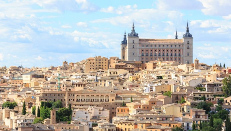 İspanya'nın görkemli yapılarıyla büyüleyen kenti! - Sayfa 2
