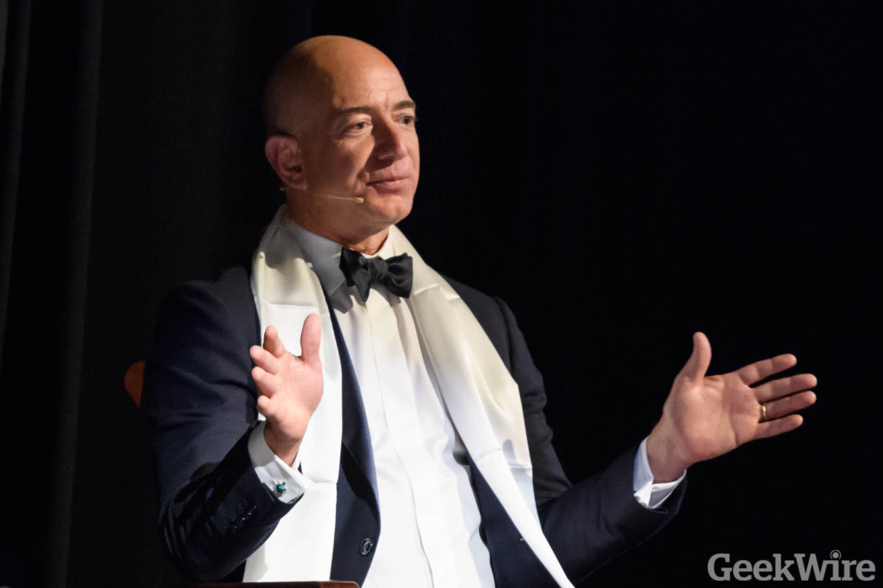 Dünya tarihinin en zengini artık Amazon'un kurucusu Jeff Bezos - Sayfa 1