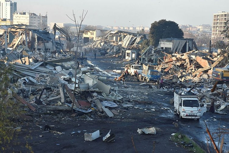 Zeytinburnu'ndaki Nakliyeciler Sitesi'nin yıkımı tamamlandı - Sayfa 1